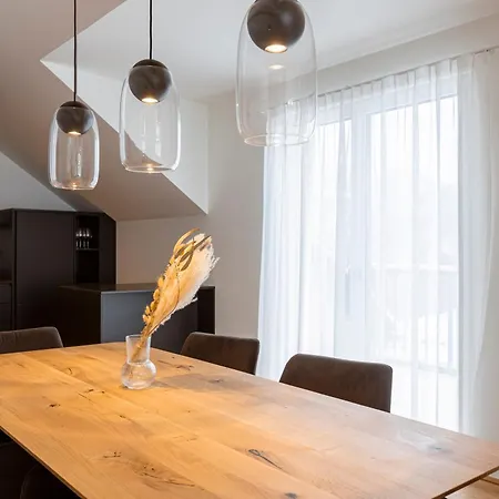 Apartment By Alps